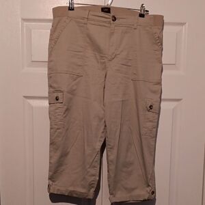 Lee Women' Cargo Pants Tan Size 14M NWOT